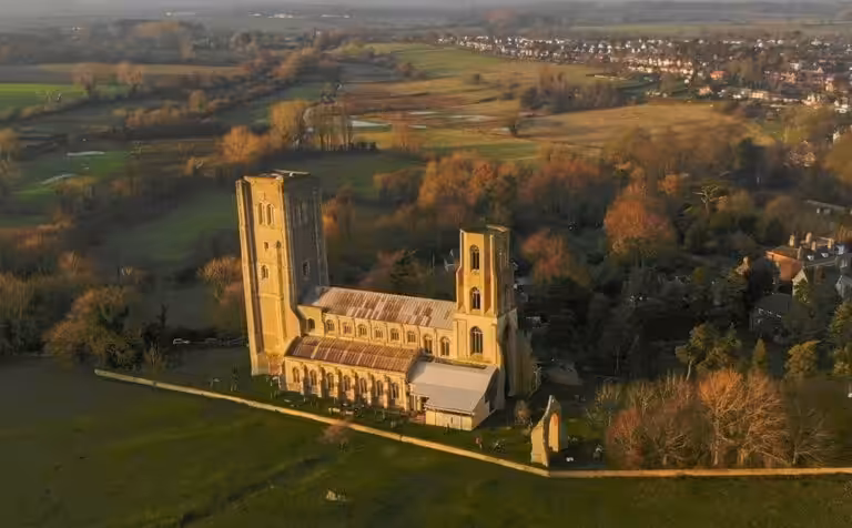 Arial view of the historic Wymondham Abbey. – WinuSoft | Wymondham Web Design Company