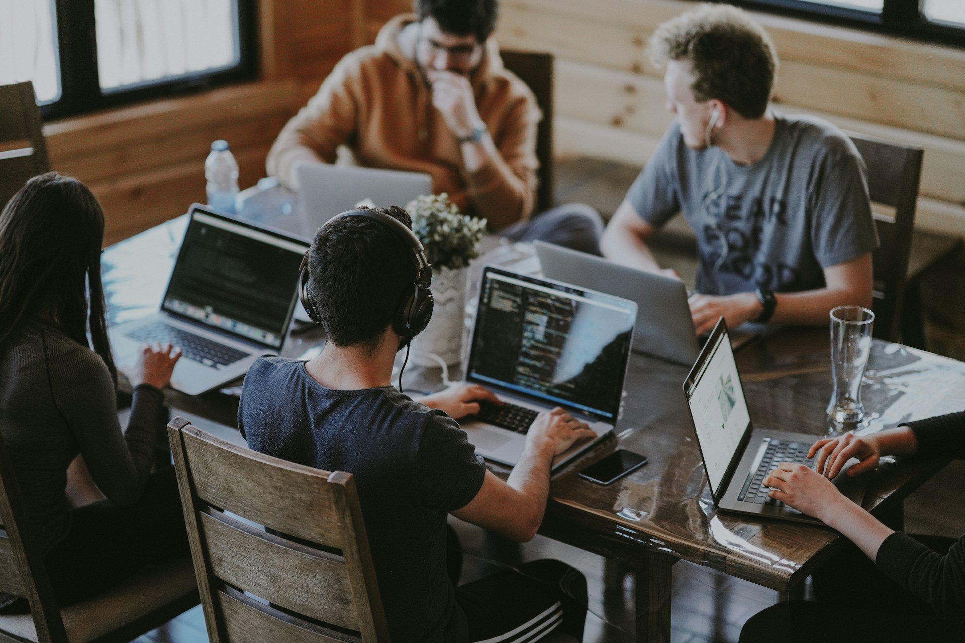 Group of people working | WinuSoft Web Development, White Label WordPress Development Agency